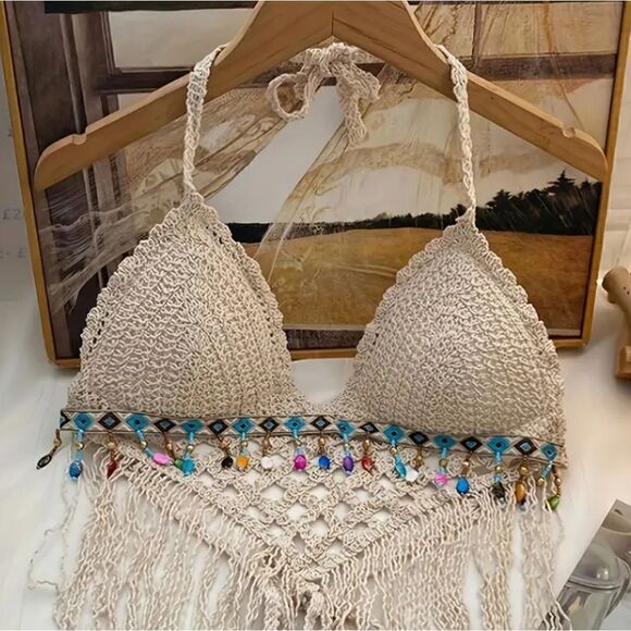 Crochet Halter Bra with Cropped Tassel Hem Summer Sleeveless Casual Top - Picture 6 of 8